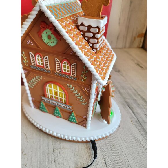 Hallmark deck the gingerbread house animated table top Xmas decor - Picture 7 of 9